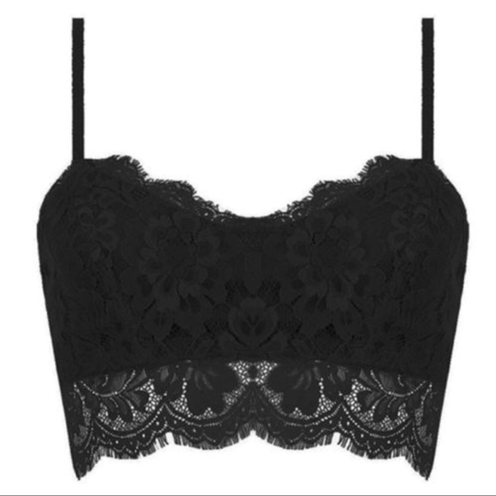 ❤️2 for $20❤️ Lacey bra/bandeau crop with straps